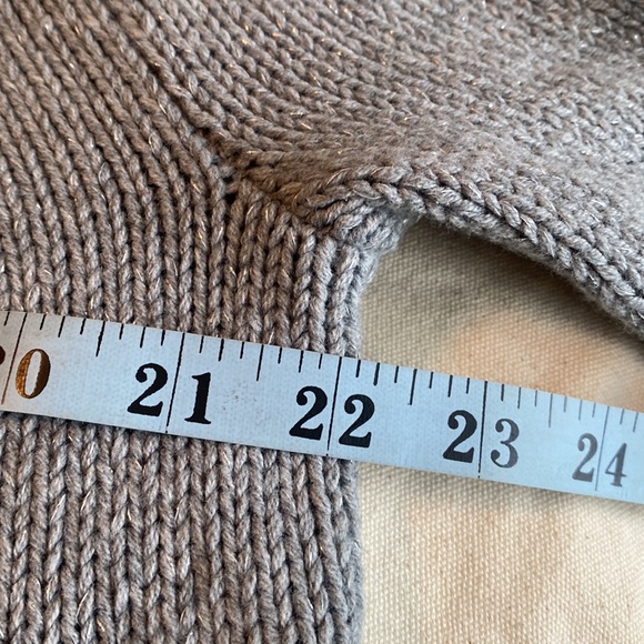 Chap’s Grey With Silver Shimmer Sweater - Picture 9 of 10